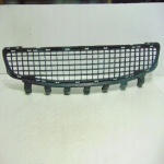 SP 8200460213 - LOWER GRILLE